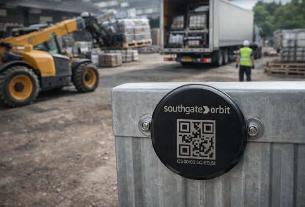 Southgate-Global-Asset-Tracker-on-Metal-Container-1